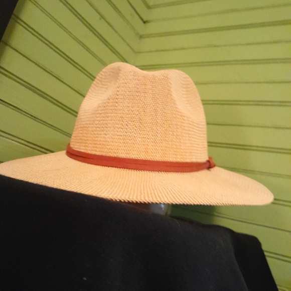 Unbranded panama style straw fedora, one size fits all. New! - Picture 3 of 5